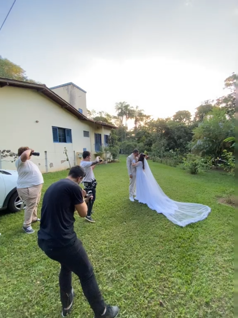 Bastidor em estúdio — produção